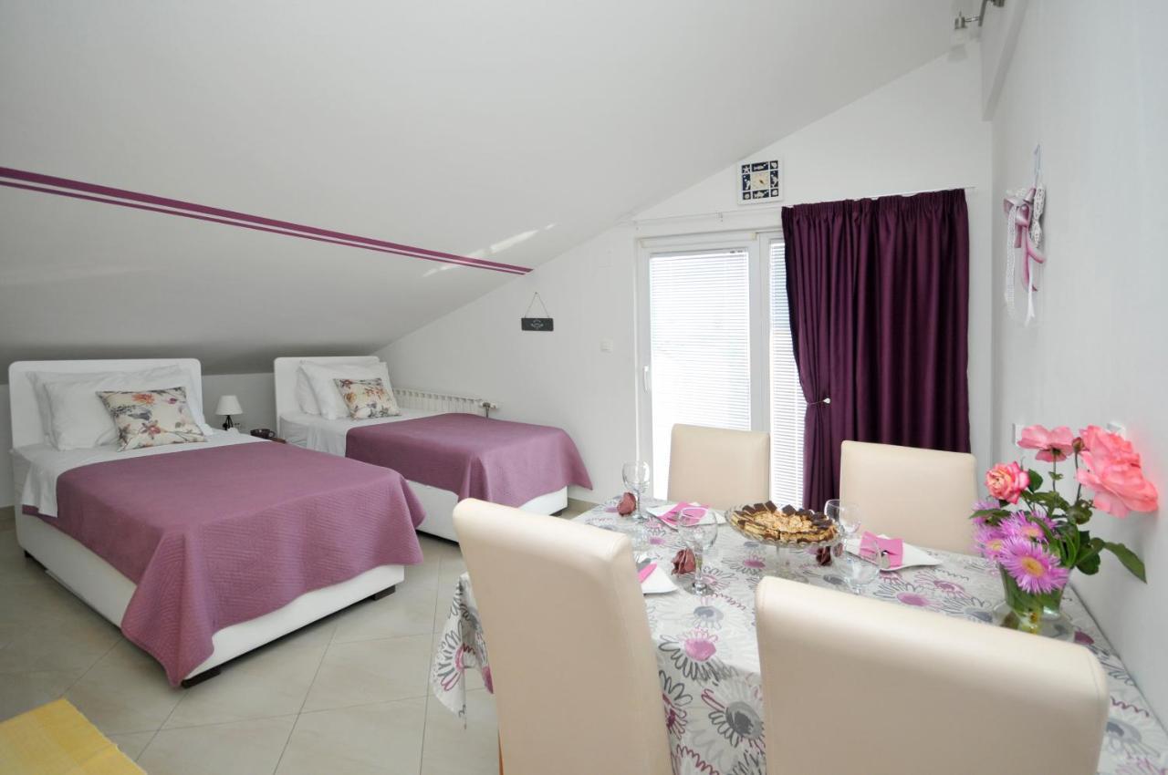 Apartments Roza Трогір Екстер'єр фото