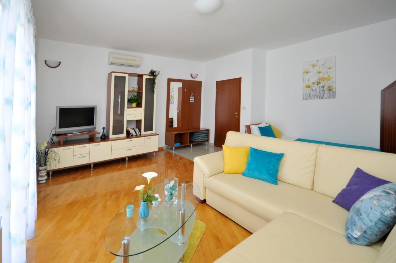 Apartments Roza Трогір Екстер'єр фото