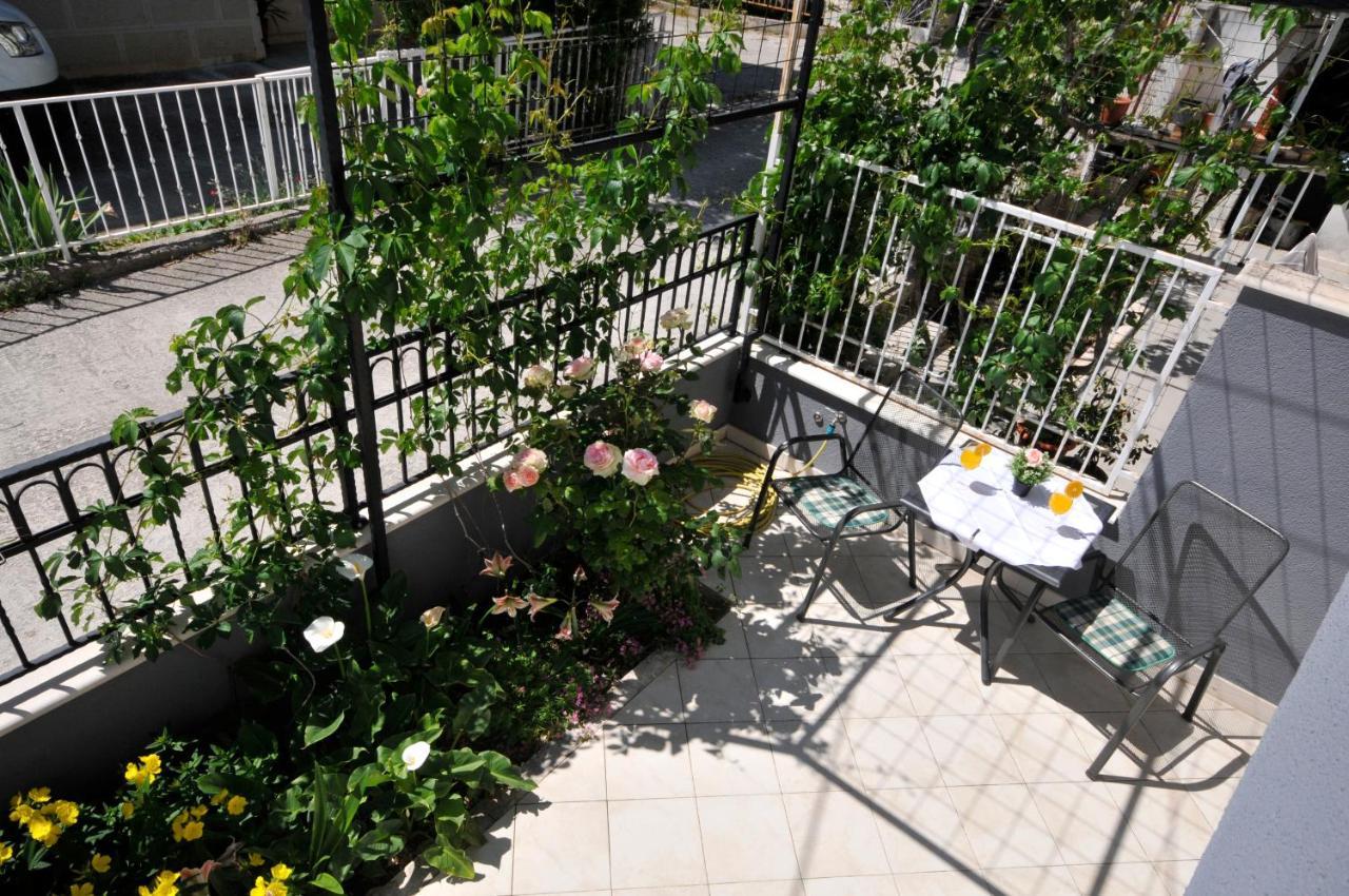 Apartments Roza Трогір Екстер'єр фото