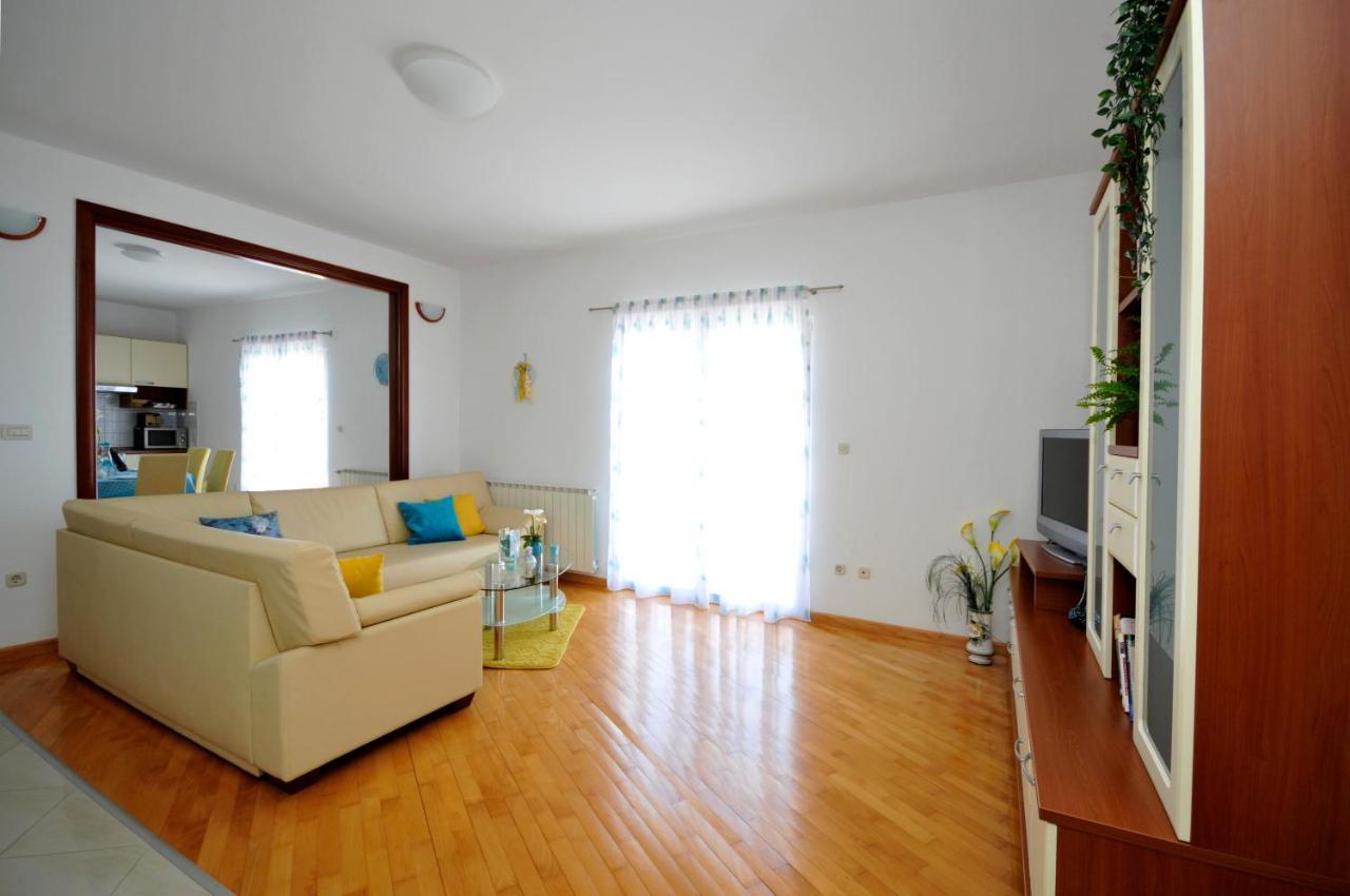 Apartments Roza Трогір Екстер'єр фото